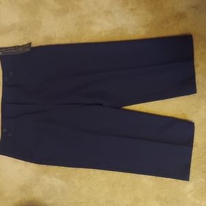 Larry Levine capri dress pants